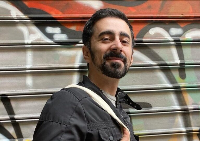 Şiirlerim Niçin Başka Dillere Çevrilmiyor?